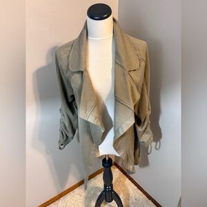 Miilla sweater jacket size small NWT